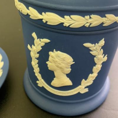 Wedgwood Jasperware Queen Elizabeth Dark Blue Pieces
