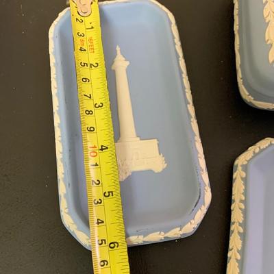 Wedgwood Jasperware Lot Lighter Trinket Box +++