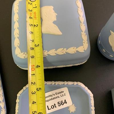 Wedgwood Jasperware Lot Lighter Trinket Box +++