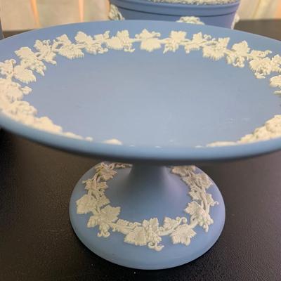 Wedgwood Jasperware Raised Compote & Pair of Bowls