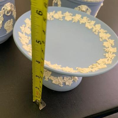 Wedgwood Jasperware Raised Compote & Pair of Bowls