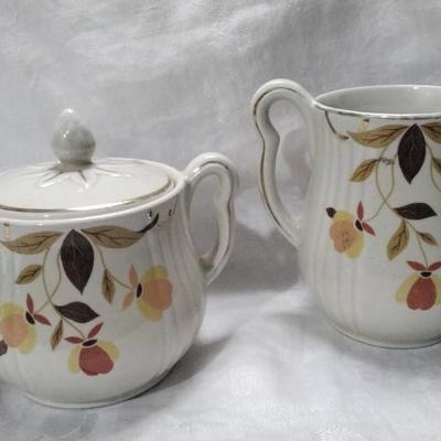 Vtg Hallâ€™s Superior Quality Kitchenware Autumn Leaf Sugar And Creamer