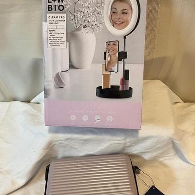 NEW Gleam pro lighted mirror, and NEW hard side mini case