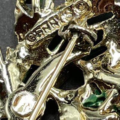 Vintage Holiday pins