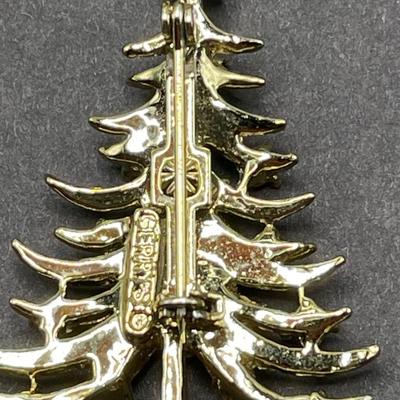 Vintage Holiday pins