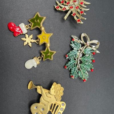 Vintage Holiday pins