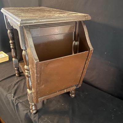 Magazine Racks (DR-MG)