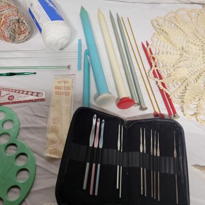 Knitting Tools, Yarn and More (BS2-DW)