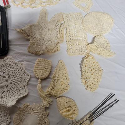 Knitting Tools, Yarn and More (BS2-DW)