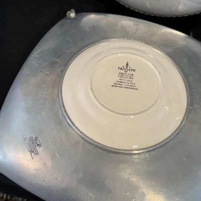 Wrought/Embossed Aluminum W/Limoges China Plate Inserts (B1-RG)