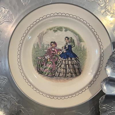 Wrought/Embossed Aluminum W/Limoges China Plate Inserts (B1-RG)