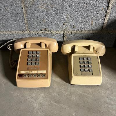 Seven Bell Touch Tone Phones (BS1-MG)