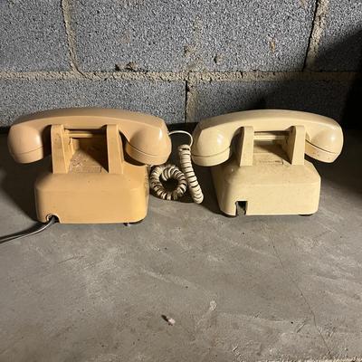 Seven Bell Touch Tone Phones (BS1-MG)