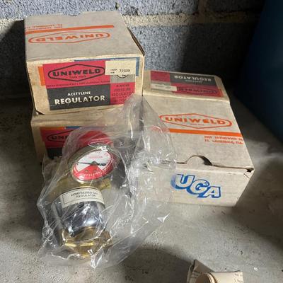 Uniweld Acetylene Regulators & More Soldering Tools (BS1-MG)