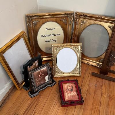 Ornate Frames (B2-RG)