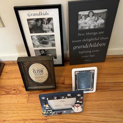 Over Eighty Photo Frames (B2-RG)