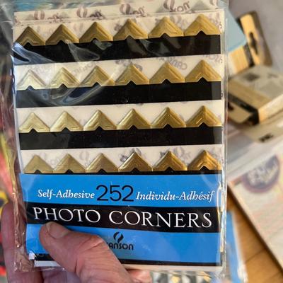 Scrapbooking Essentials (B2-RG)