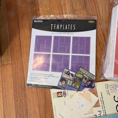 Scrapbooking Essentials (B2-RG)