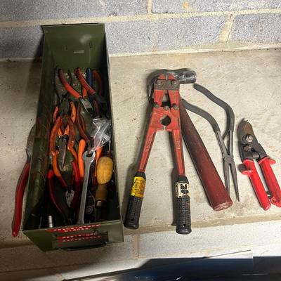 Green Metal Boxes With Tools (BS1-MG)