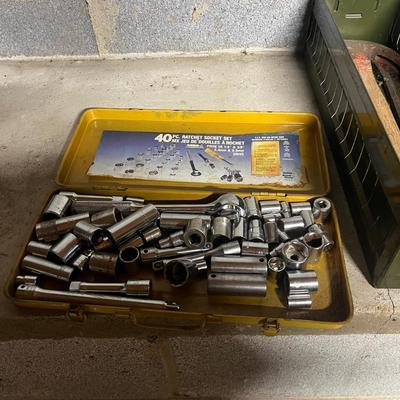 Green Metal Boxes With Tools (BS1-MG)