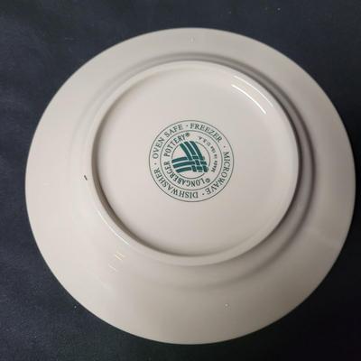 Longaberger Pottery Soup Tureen & Place Settings (BS2-DW)