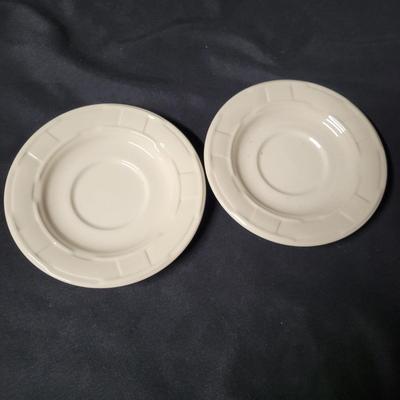 Longaberger Pottery Soup Tureen & Place Settings (BS2-DW)