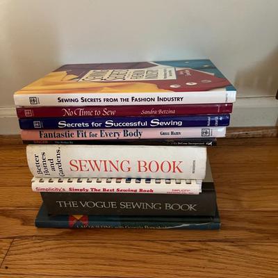 Large Assortment of Sewing Essentials (B2-RG)