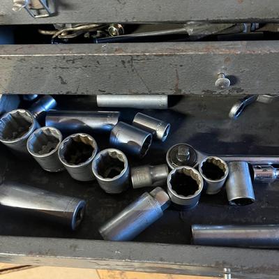 Craftsman Toolbox w/ Warrior Drill & Plethora of Tools (BS1-MG)