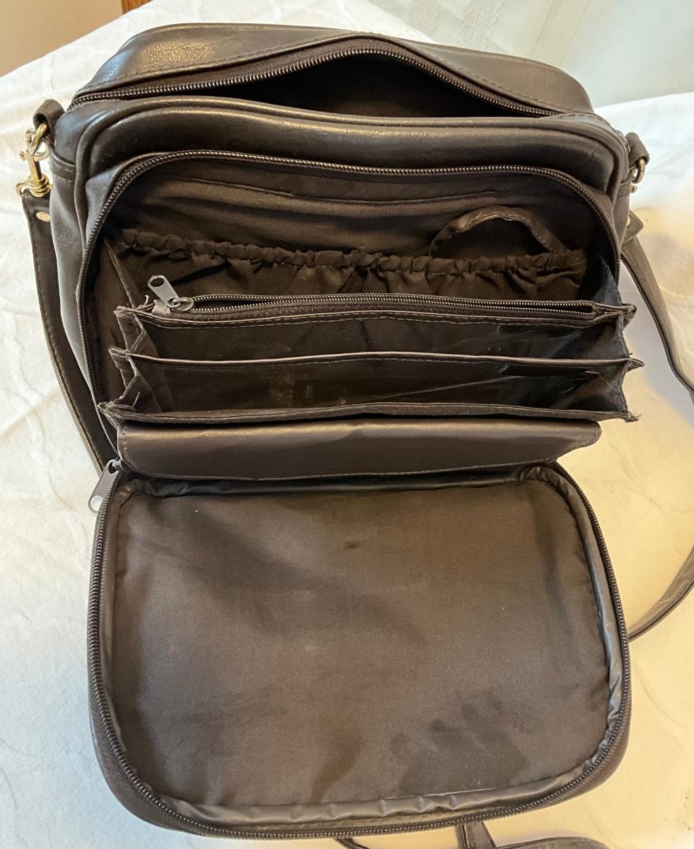 Tignanello Black leather shoulder bag purse This is... - Depop