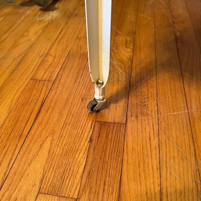 Vintage Metal Crib Bed with Bumpers & Mattress (B2-RG)