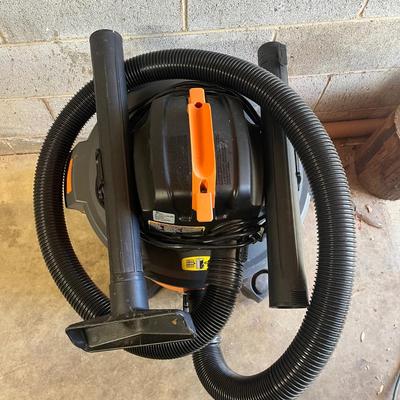 Ridgid Wet Dry Vacuum & Shop Vac (BS1-MG)