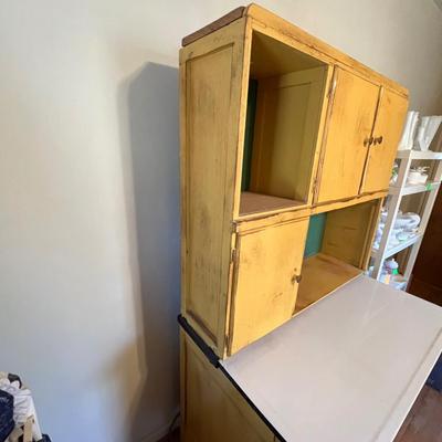 Vintage Hoosier Cabinet (B2-RG)