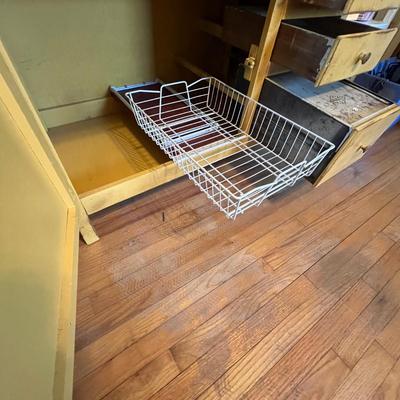 Vintage Hoosier Cabinet (B2-RG)