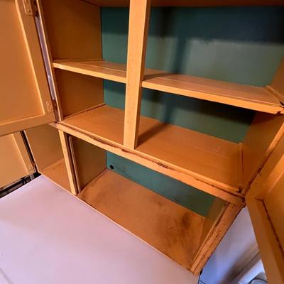 Vintage Hoosier Cabinet (B2-RG)