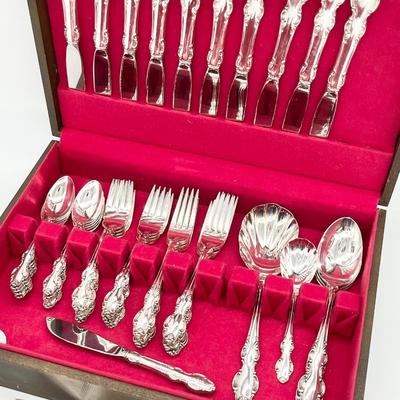 REED & BARTON ~ English Crown ~ Four Piece Service For 10
