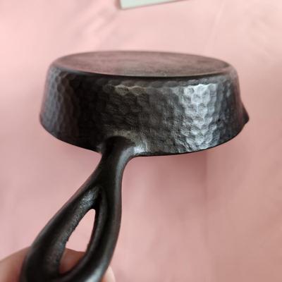 Vintage Hammered Cast Iron Skillet pan 8