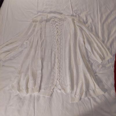 XL Tops and Sets By Lauren Ralph Lauren, Alfred Dunner and more (B3-BBL)