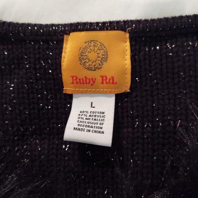 Simply Vera, Southern Lady, Stillwater and more Large Sweaters (B3-BBL)