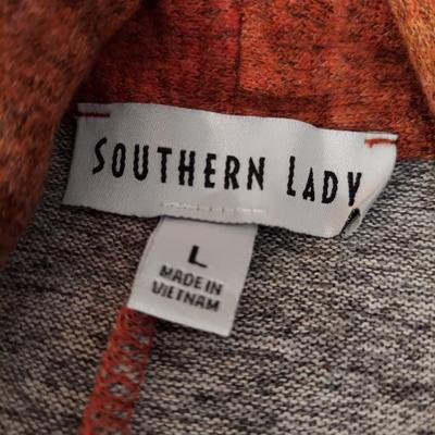 Simply Vera, Southern Lady, Stillwater and more Large Sweaters (B3-BBL)