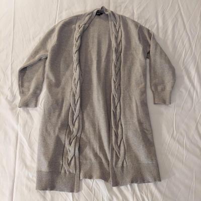 Simply Vera, Southern Lady, Stillwater and more Large Sweaters (B3-BBL)