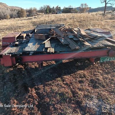 Old flatbed trailer good frame - bad tires and deck