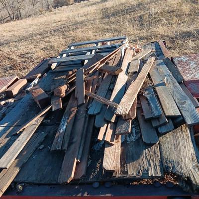 Old flatbed trailer good frame - bad tires and deck