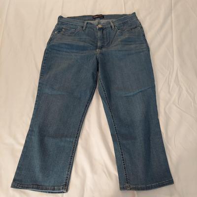 Women's Pants by Ruby Rd., Gloria Vanderbilt, Southern Lady and more (B3-BBL)