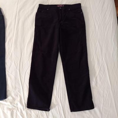 Women's Pants by Ruby Rd., Gloria Vanderbilt, Southern Lady and more (B3-BBL)