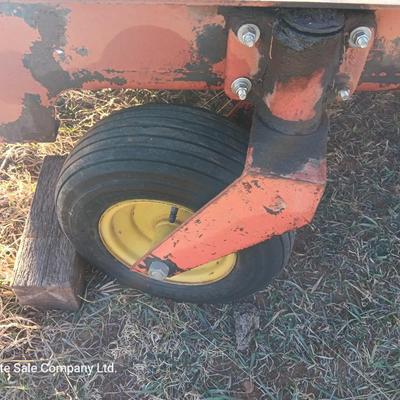 Farmland Bale Accumulator