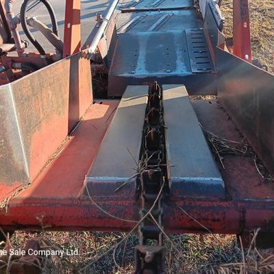 Farmland Bale Accumulator