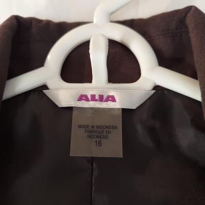 XL Jackets by Southern Lady, Sag Harbor, Kathie Lee and more (B3-BBL)