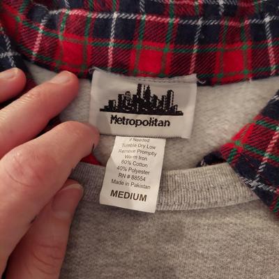 Alfred Dunner, Southern Lady and more Medium Tops and Sweaters (B3-BBL)