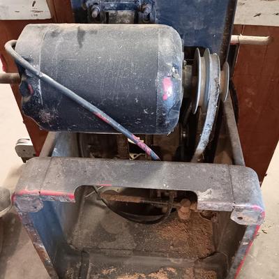 Wood top table saw