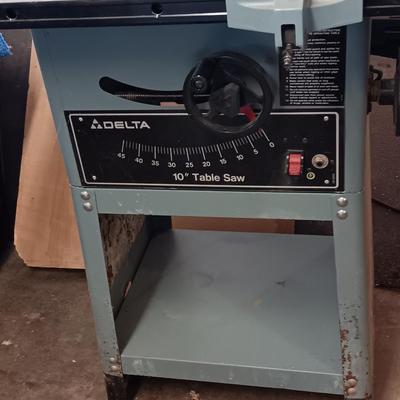 Delta 10" Table Saw Model 34-670